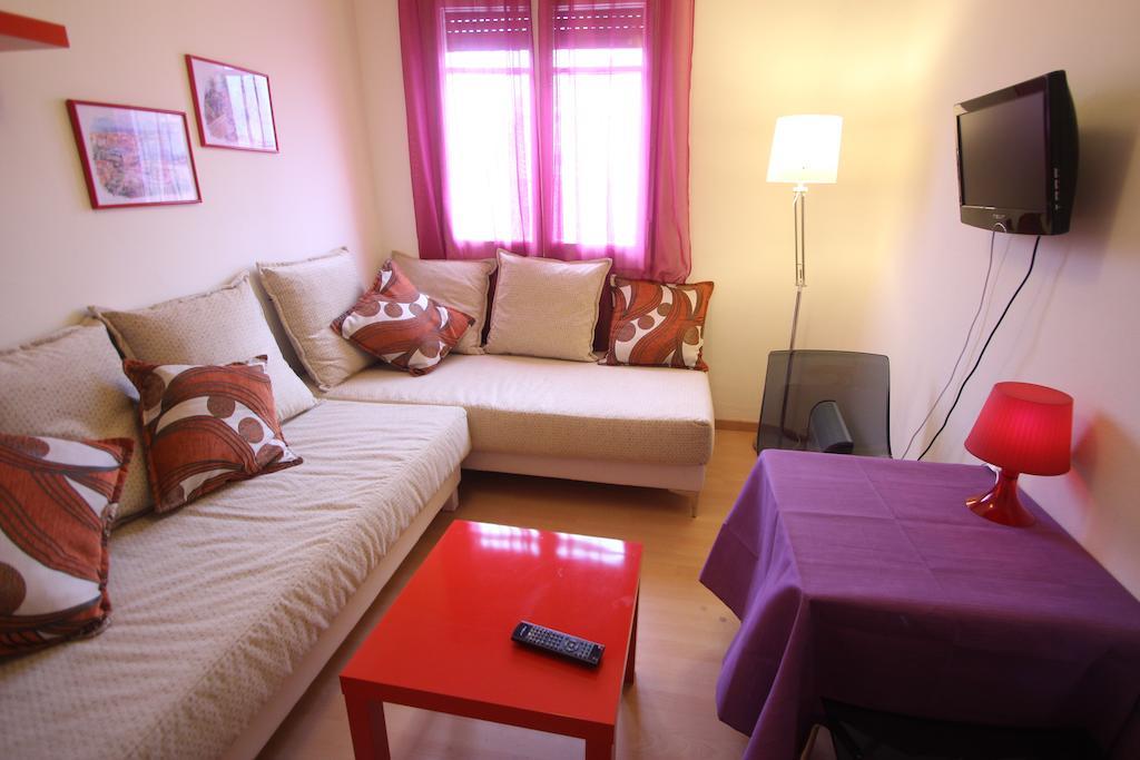 Stopbarcelona Universidad Apartments Zimmer foto