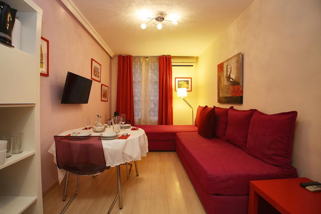 Stopbarcelona Universidad Apartments Exterior foto